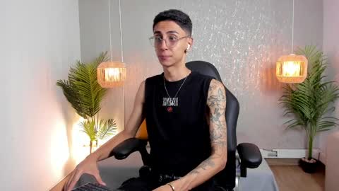 Gio Carangi online show from April 2, 3:26 am