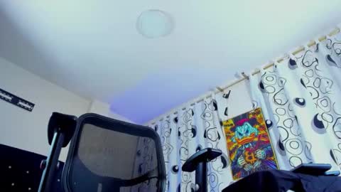 GIOMAR REYES online show from October 22, 12:24 am