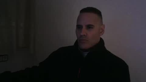 Snapshot of gioshadow chatting on December 31, 6:13 pm gioshadow online show from December 31, 6:13 pm