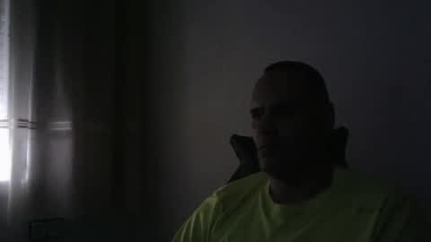 Snapshot of gioshadow chatting on October 16, 1:30 pm gioshadow online show from October 16, 1:30 pm