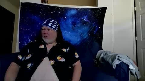 Girth online show from January 16, 7:16 pm