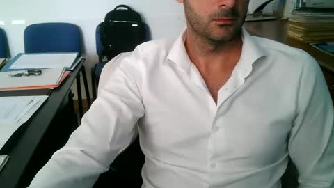 giuseppevai1 online show from September 29, 10:57 am