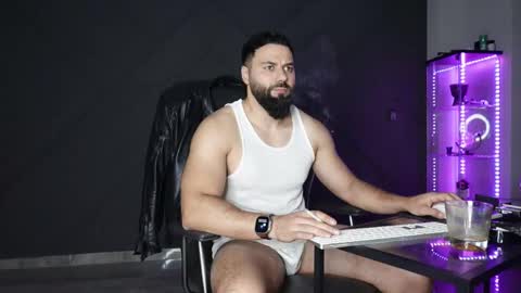 Matthew .. for short call me Matt online show from April 14, 11:04 pm