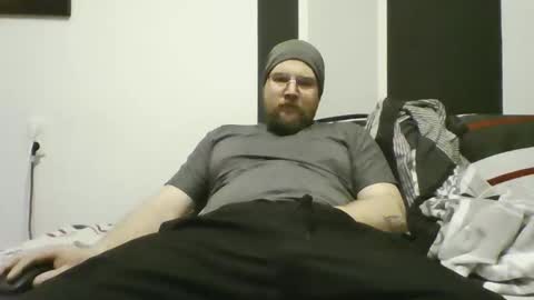 gnik_labinnah online show from February 15, 9:12 pm