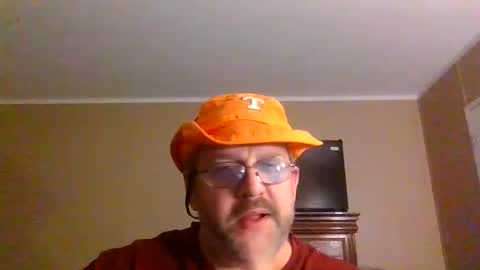 IDKIDCIDGAF online show from March 26, 1:32 am