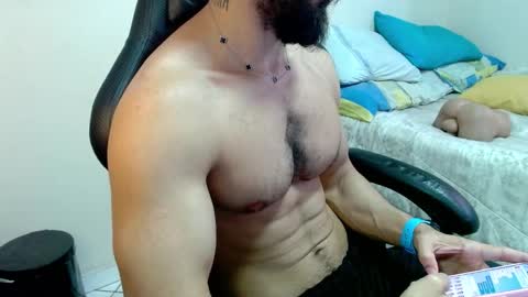 god hunkules online show from February 17, 6:40 pm