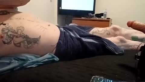 KCKK HOTTEST IN THE BAY online show from March 4, 5:14 am