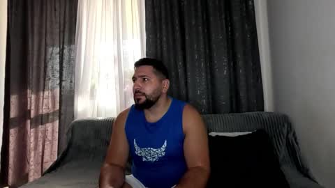 gold_alpha_boy online show from October 11, 11:03 am