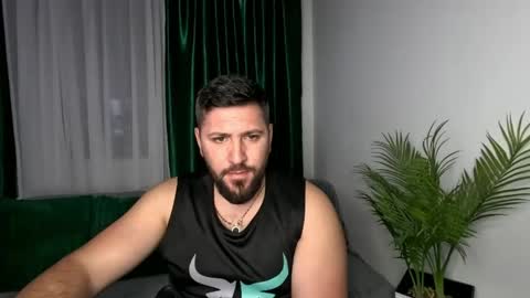 gold_alpha_boy online show from May 7, 6:41 pm