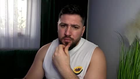 gold_alpha_boy online show from March 31, 2:08 pm