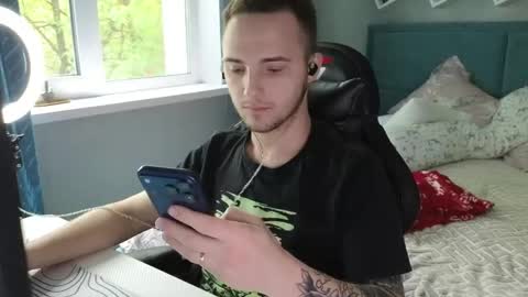Golden boyyy21 online show from May 30, 6:57 am