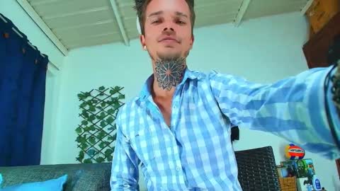 Goldy Loyal93 online show from September 13, 4:24 am