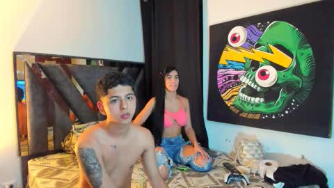 Gomez online show from October 8, 3:11 am