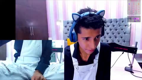 angel online show from December 25, 7:45 pm