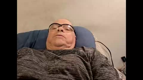 gonadalache online show from December 2, 7:06 pm