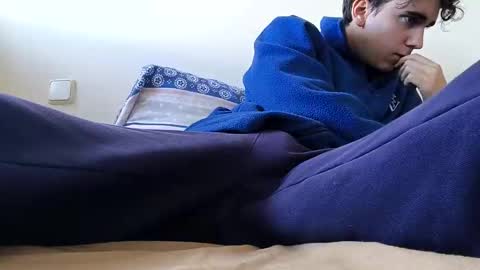 Snapshot of goodboyyy7 chatting on October 24, 1:57 pm goodboyyy7 online show from October 24, 1:57 pm