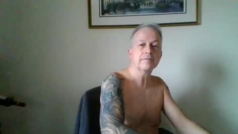 Goodgriefnotagain online show from October 21, 9:45 am