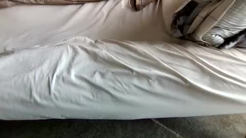 watch me stroke online show from February 8, 9:19 pm