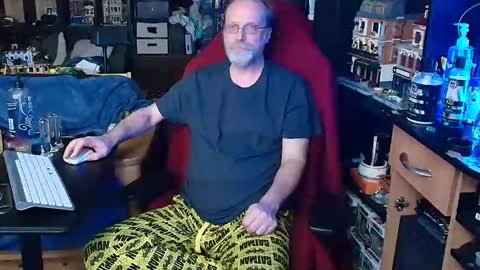 Christopher online show from March 3, 1:24 am