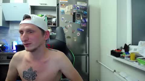 greg_photog online show from September 19, 8:52 pm