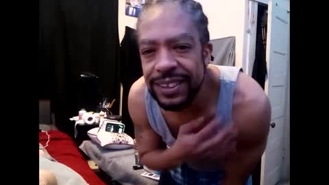 Snapshot of gregnice313 chatting on February 11, 4:55 am NICE and sometimes Savvy online show from February 11, 4:55 am