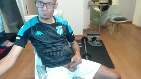 Snapshot of guachin_new chatting on October 22, 3:54 am guachin_new online show from October 22, 3:54 am