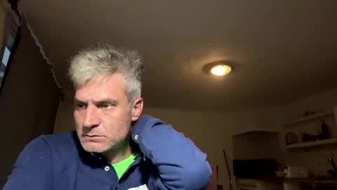 guardiannif_ online show from March 11, 5:46 pm