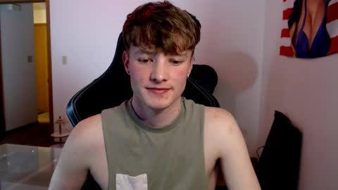 gucciboi4 online show from January 12, 3:49 am