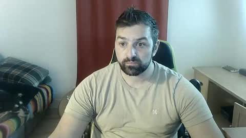 guillaume666286050 online show from October 4, 8:19 am