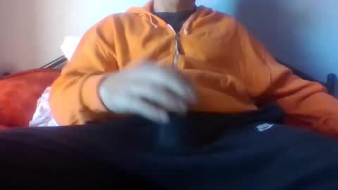 Snapshot of gunishment chatting on January 26, 1:15 pm gunishment online show from January 26, 1:15 pm