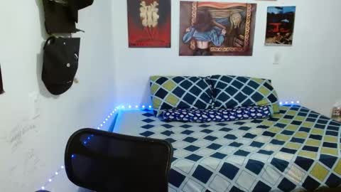 Guts online show from February 20, 6:24 pm