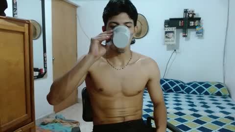 Guts online show from December 11, 5:32 pm