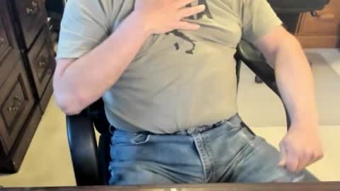 Guy online show from March 16, 1:04 pm