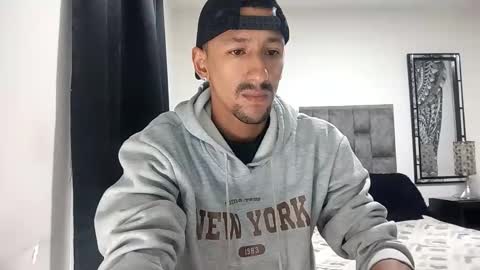 karim online show from February 3, 4:21 am