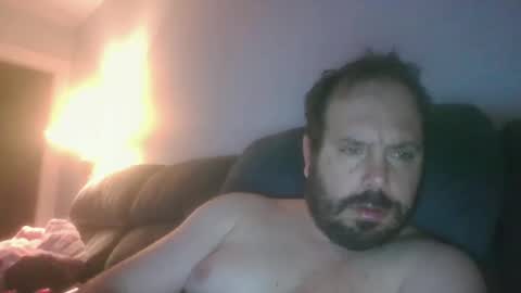 guynaked105 online show from April 11, 9:13 am