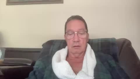 gwashere4u online show from September 16, 12:39 pm