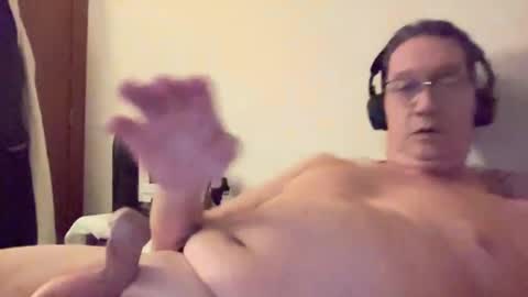 gwashere4u online show from December 30, 3:47 am