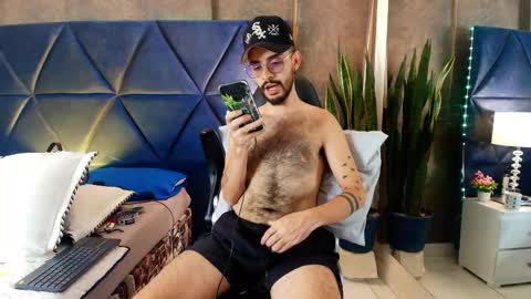 H A I R Y D I A M O N D online show from November 19, 3:06 am