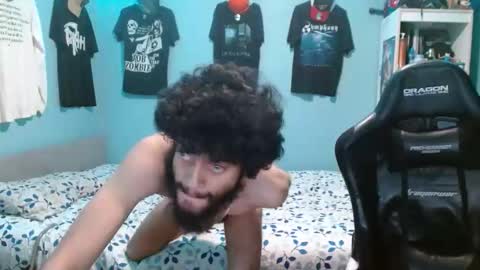 hairyamdhorny online show from April 11, 7:15 am