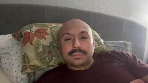 Snapshot of hairyman30000 chatting on October 23, 2:26 am hairyman30000 online show from October 23, 2:26 am