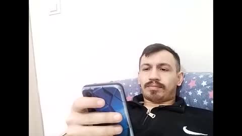 Snapshot of halilcik chatting on January 19, 7:04 pm halilcik online show from January 19, 7:04 pm