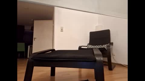 hamburgcock86 online show from March 13, 4:42 am