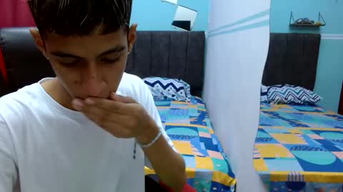 Snapshot of hamcummboy20 chatting on March 10, 1:34 am hamcummboy20 online show from March 10, 1:34 am