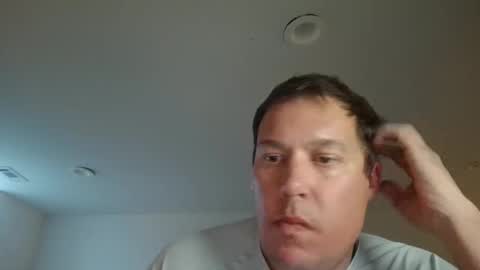 hammer44234423 online show from March 1, 10:10 pm