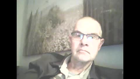 Prefer men 80 online show from January 8, 7:24 am