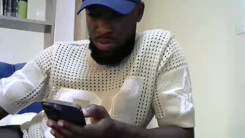 handsome king online show from March 8, 1:55 pm