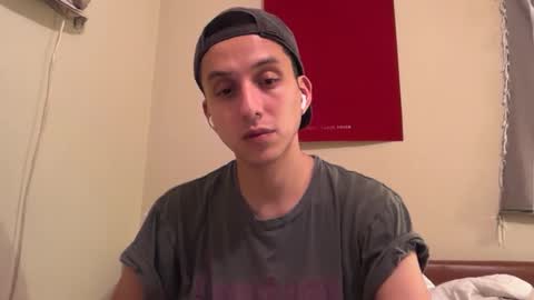 handsomeboy093 online show from March 3, 6:35 am