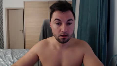 HankMalone online show from December 22, 4:28 am