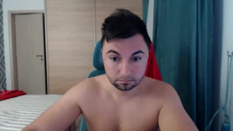 HankMalone online show from December 12, 5:10 am