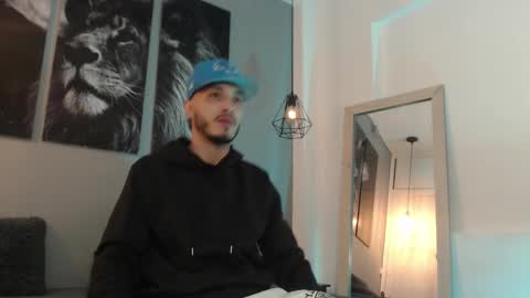 happy_hot7 online show from January 22, 3:09 am